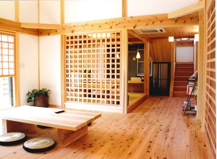 真壁の家の居間